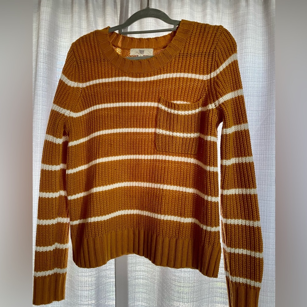 Pinque Sweater